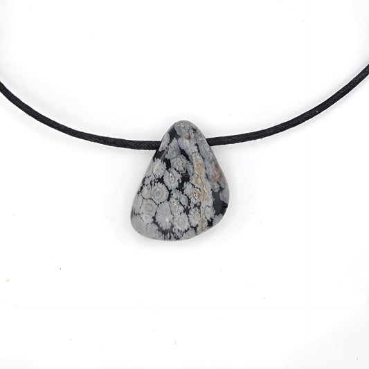 Schneeflocken Obsidian Energie Anhänger Wurzelchakra