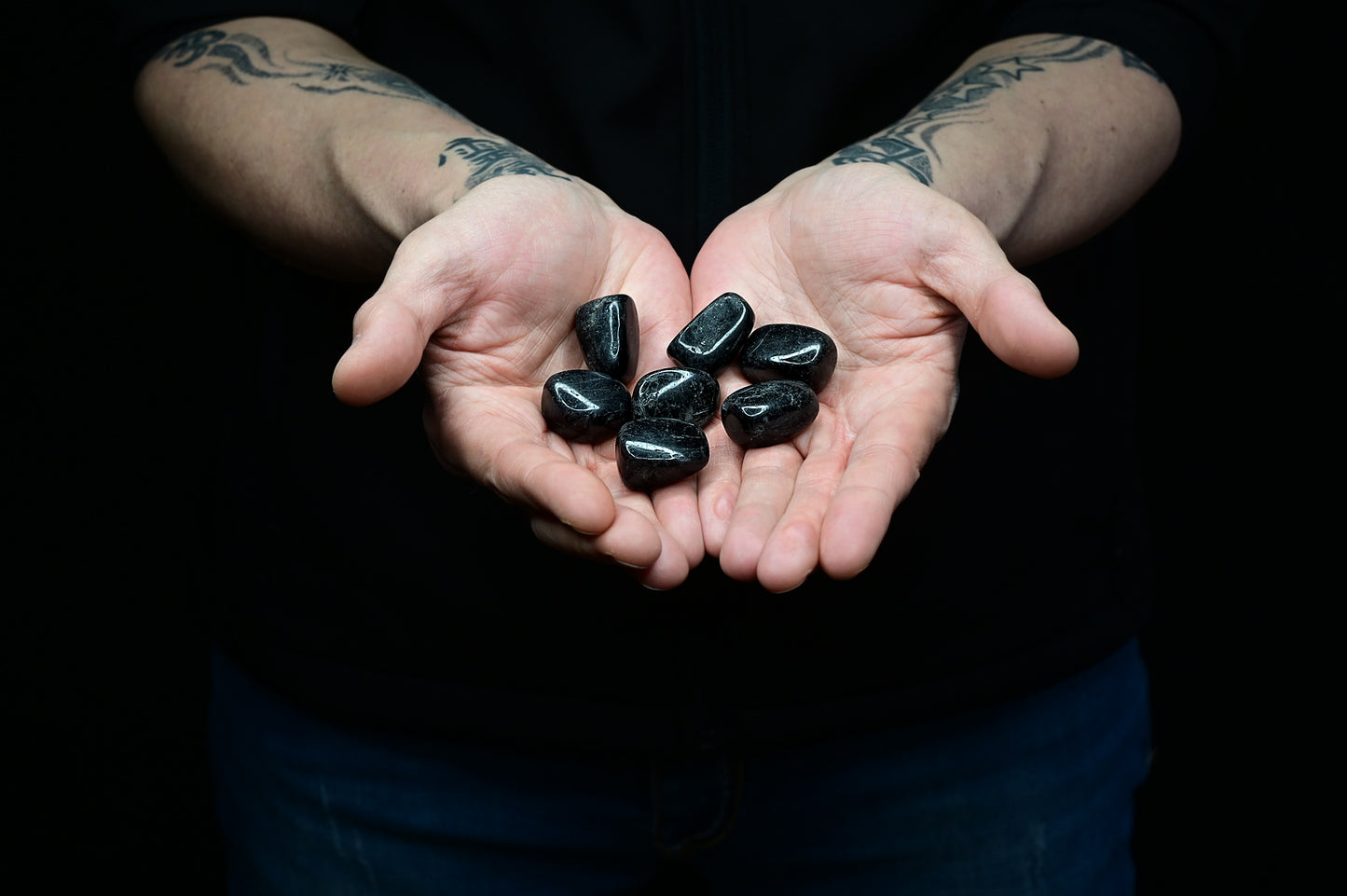 Turmalin Schörl Energie Stein Wurzelchakra