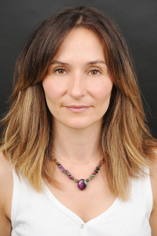 Rubin-Zoisit Energie Kette mit Stein Rubin-Zoisit Herzchakra