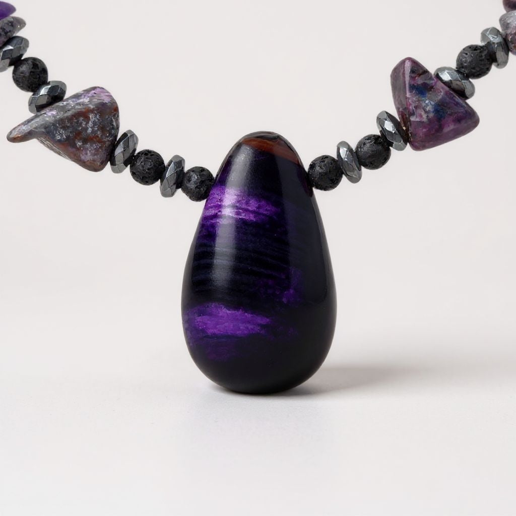 Sugilith Energie Kette mit Stein Sugilith Kronenchakra