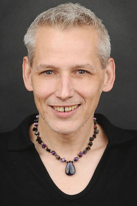 Sugilith Energie Kette mit Stein Sugilith Kronenchakra