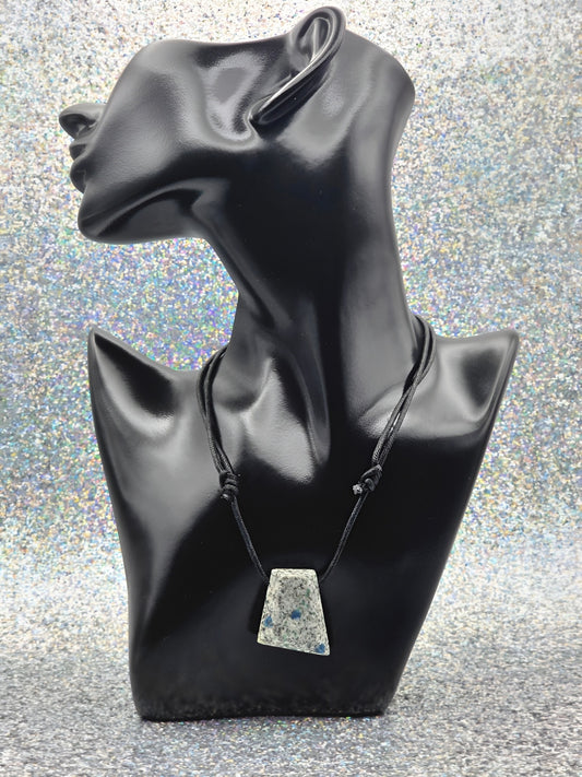 Azurit K2 Energie Anhänger Stirnchakra