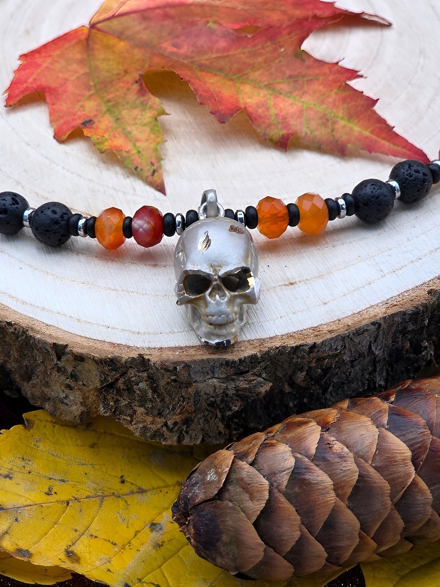 Karneol Totenkopf-Halskette und Armband mit Lavastein & Hämatit