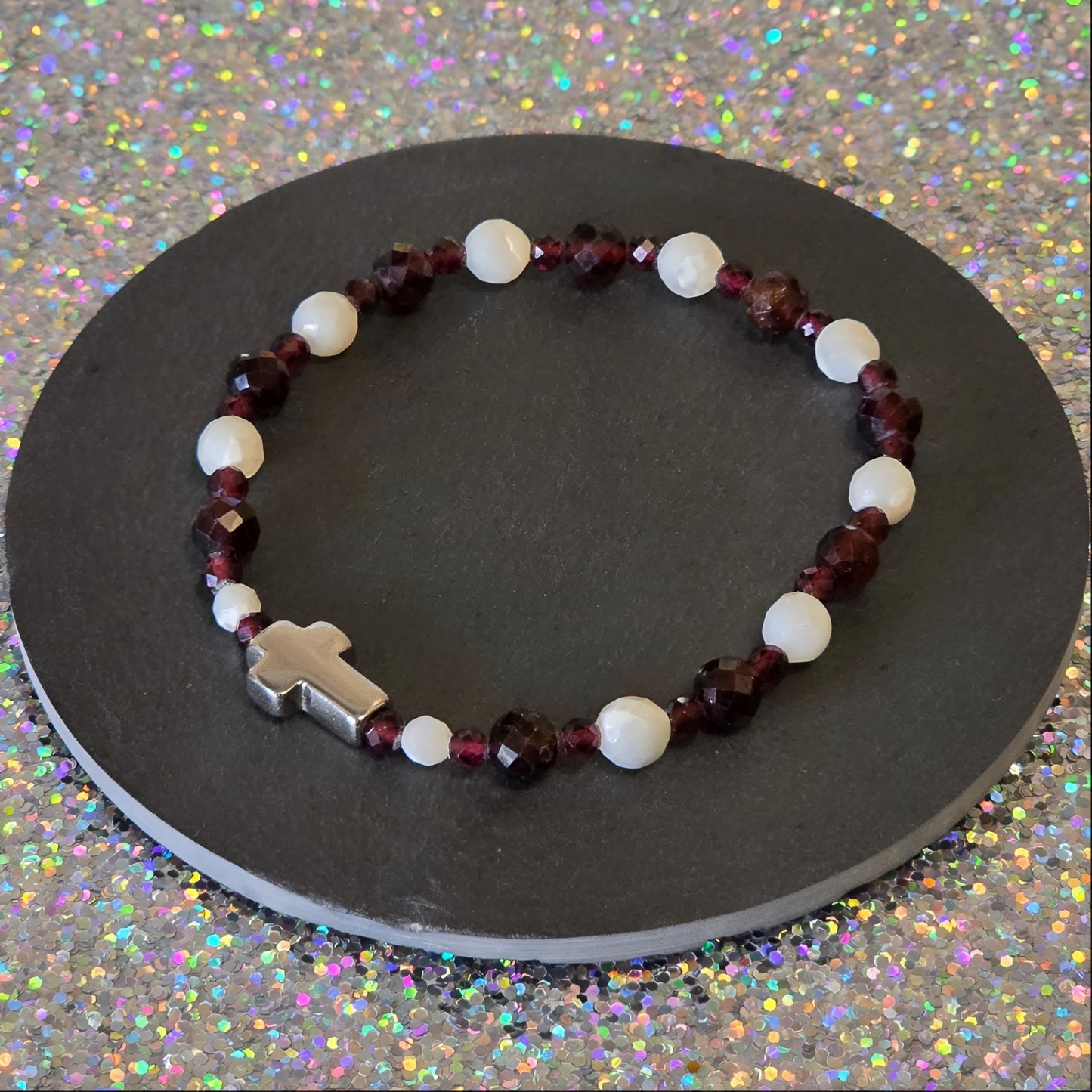 Granat Energie Armband Olivia Wurzelchakra