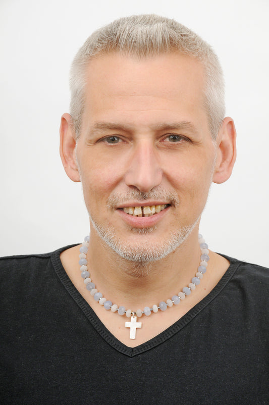 blauer Chalcedon Energie Kette mit Kreuz silber 925er Halschakra