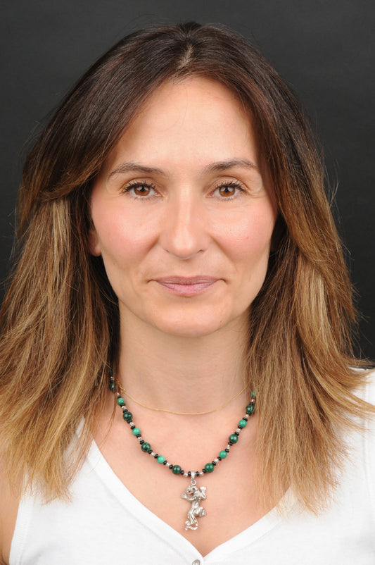 Malachit Energie Kette mit Anhänger Panther Sterlingsilber 925er rhodiniert Herzchakra