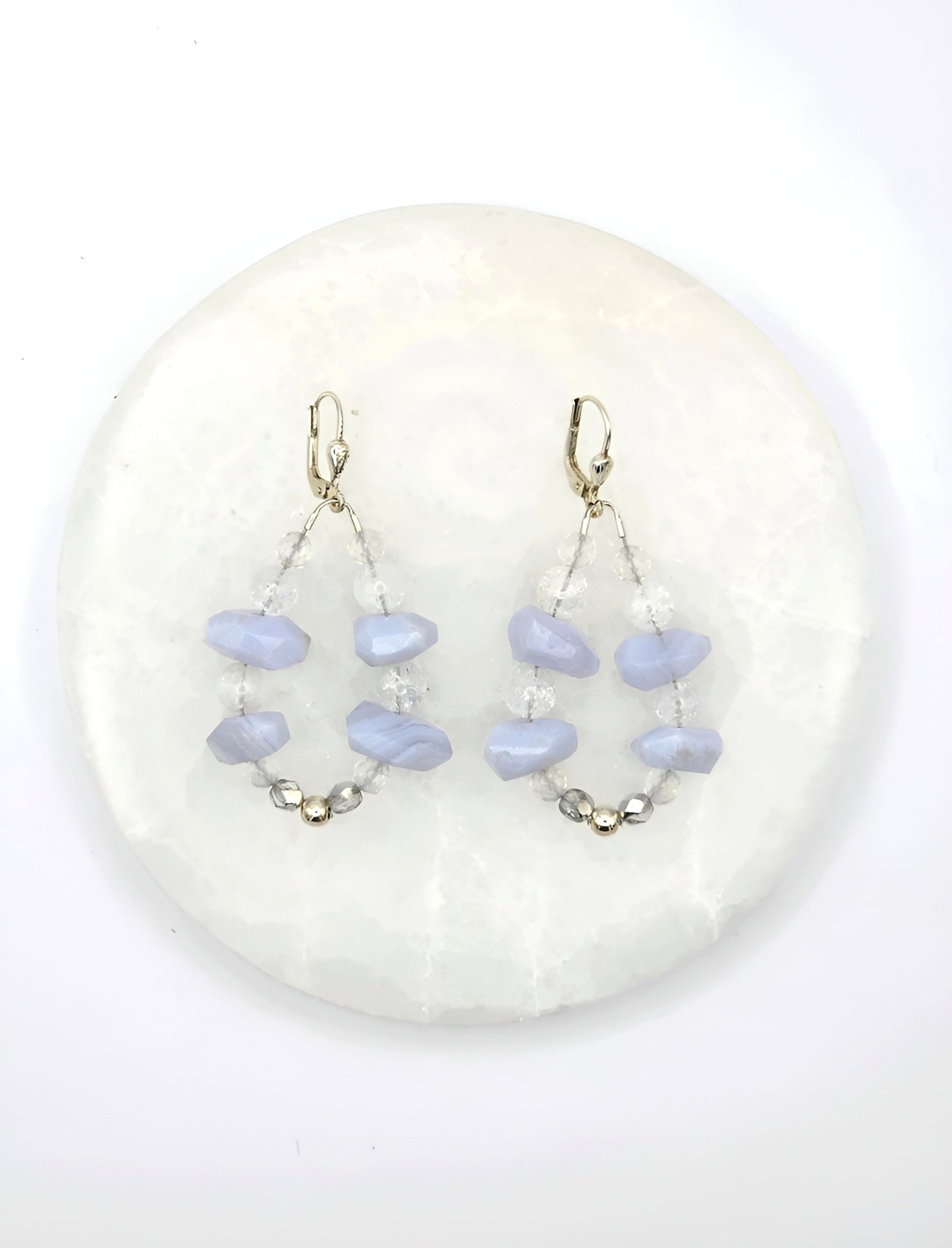 blauer Chalcedon Ohrring Halschakra