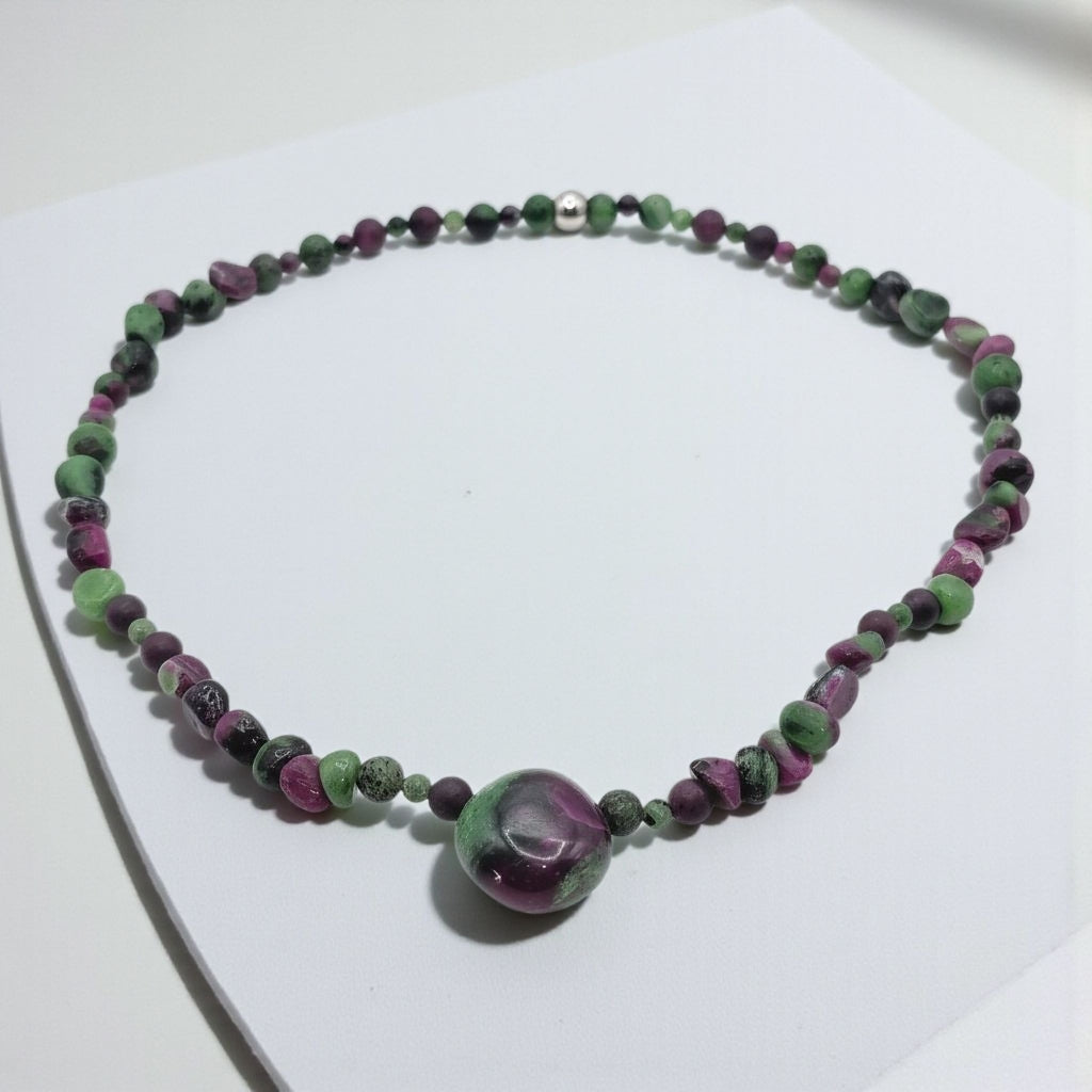 Rubin-Zoisit Energie Kette mit Stein Rubin-Zoisit Herzchakra