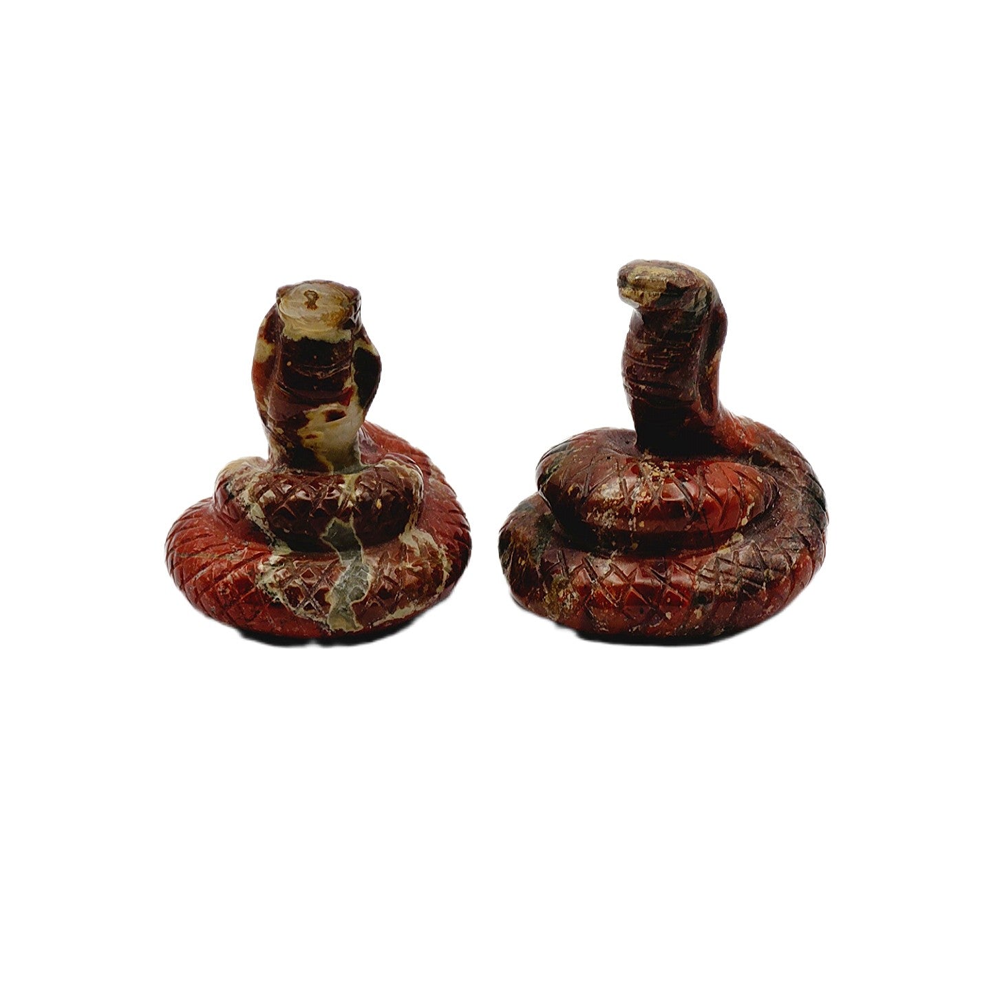 Chinesisches Sternzeichen Schlange – aus Buntjaspis Wurzelchakra