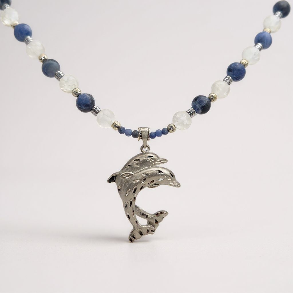 Sodalith Energie Kette mit Anhänger Delfinpaar Sterlingsilber 925er rhodiniert Stirnchakra