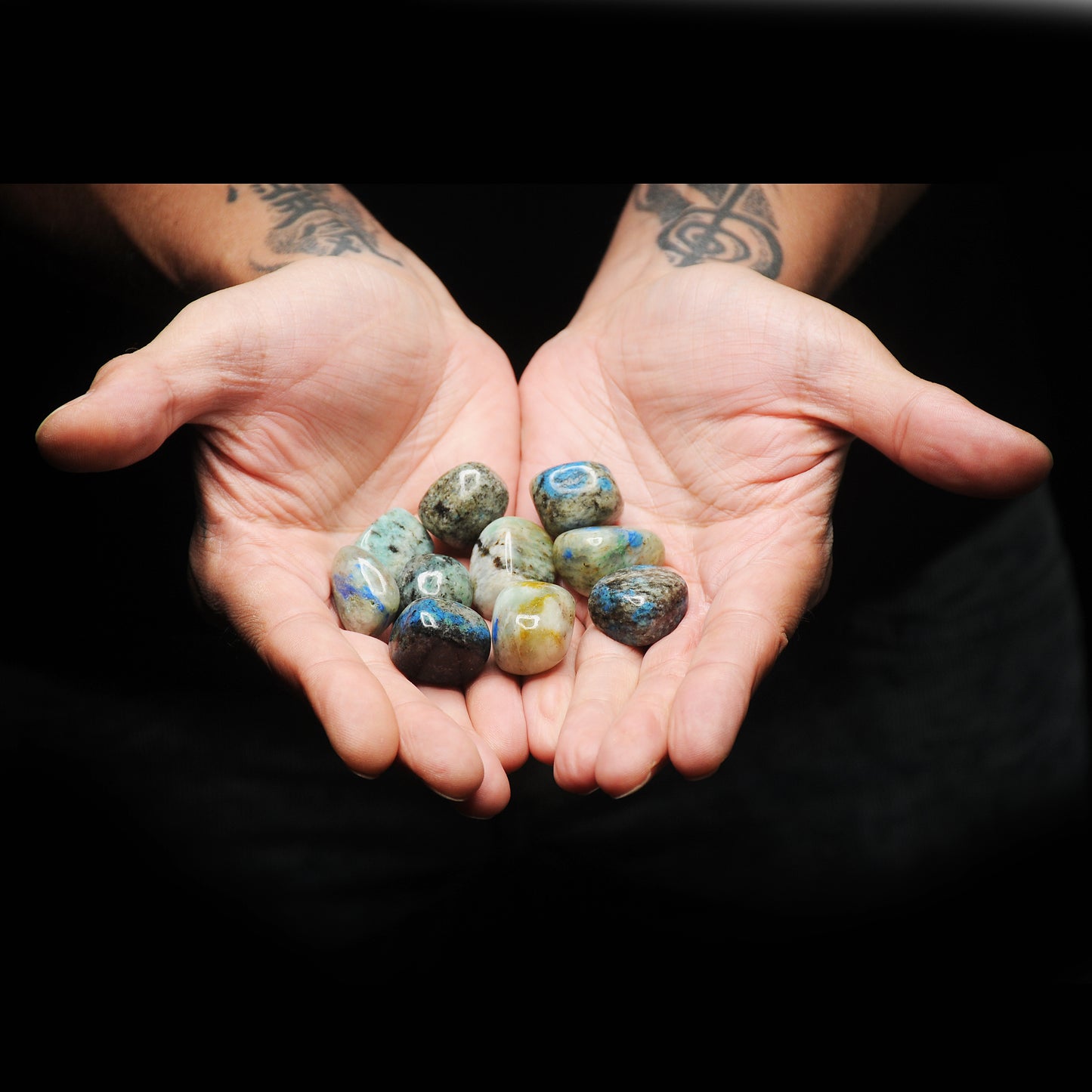 Azurit K2 Energie Stein Stirnchakra