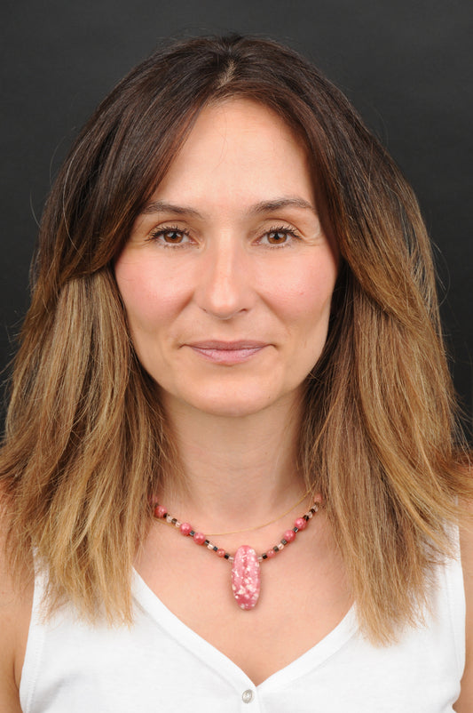 Thulit Energie Kette mit Stein Thulit Herzchakra